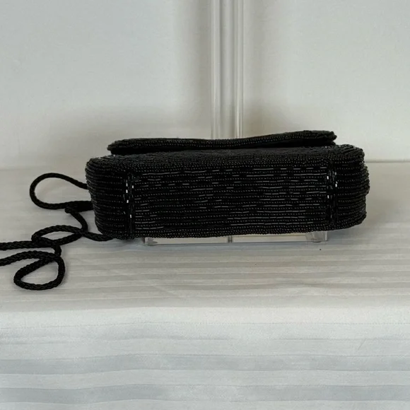 Sak’s Fifth Avenue Black Beaded Evening Bag Purse Clutch Magnetic Closure - Picture 9 of 11